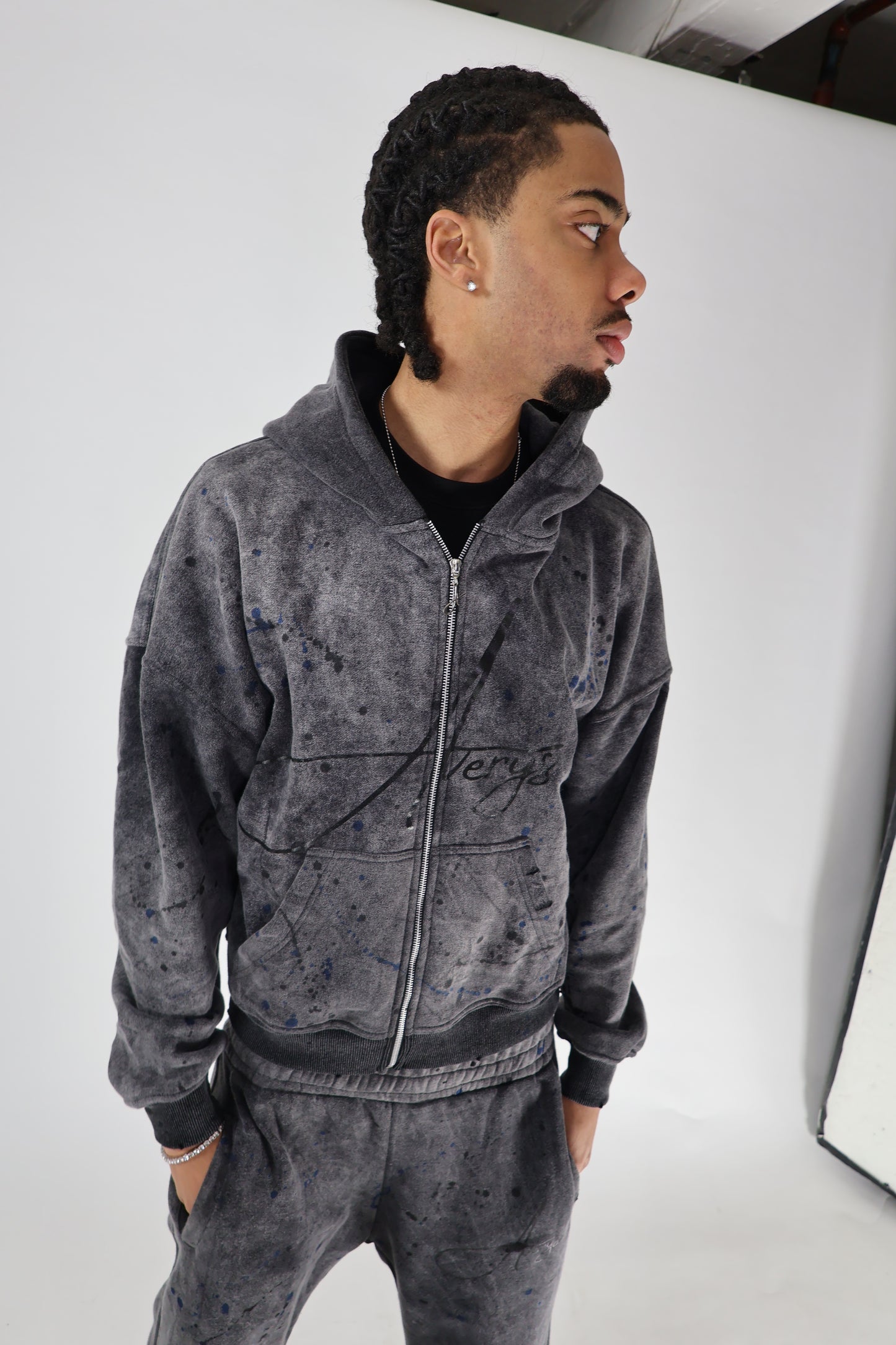 Abstract Tracksuit